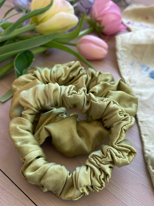 Meadow silk scrunchie set