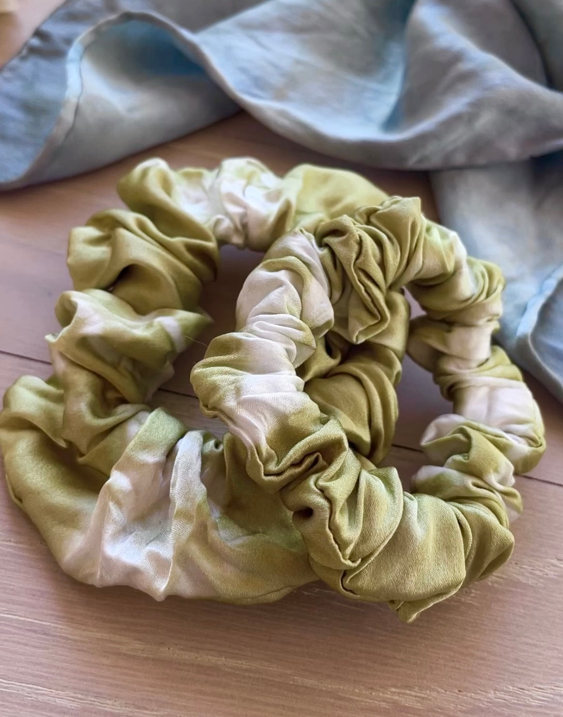 Lucky Clover silk scrunchie set